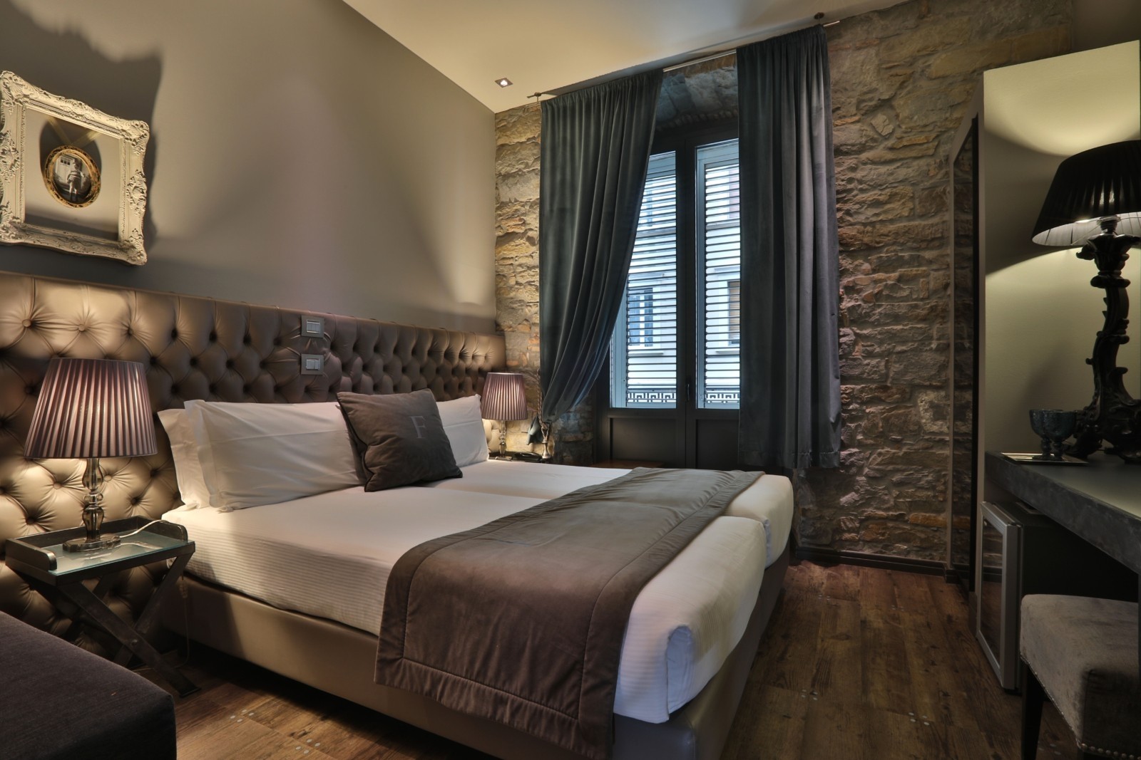 Classic Double Room / Large/ Twin Bed – FORVM BOUTIQUE HOTEL