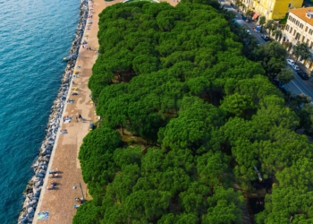 Le spiagge più belle di Trieste: dove andare al mare tra città e natura